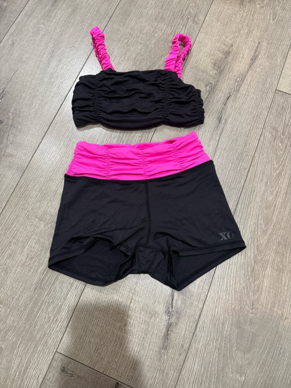 XoDanceCo Black and Hot Pink Dance Set - Two-Piece Costume size 8/10